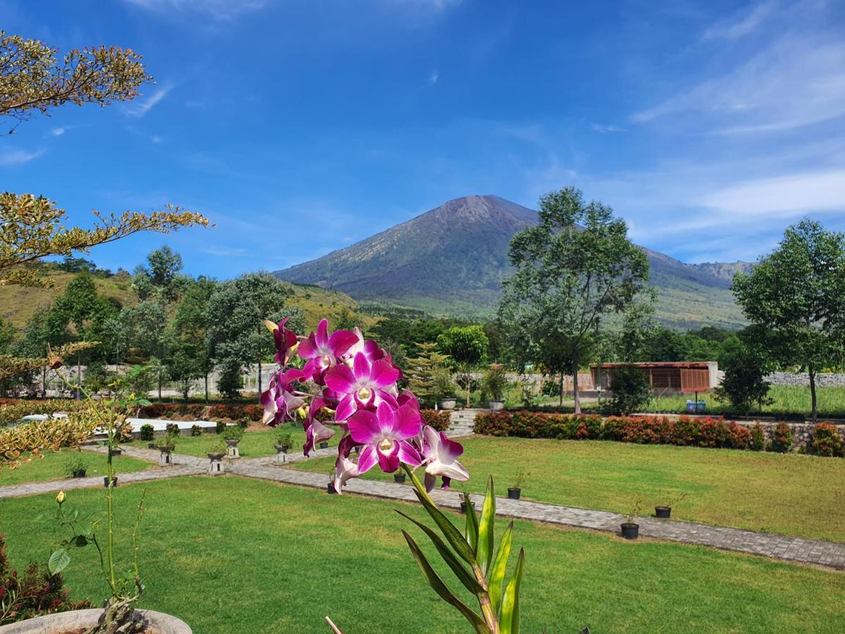 Nusantara Hotel Sembalun Сембалун Лаванг Экстерьер фото